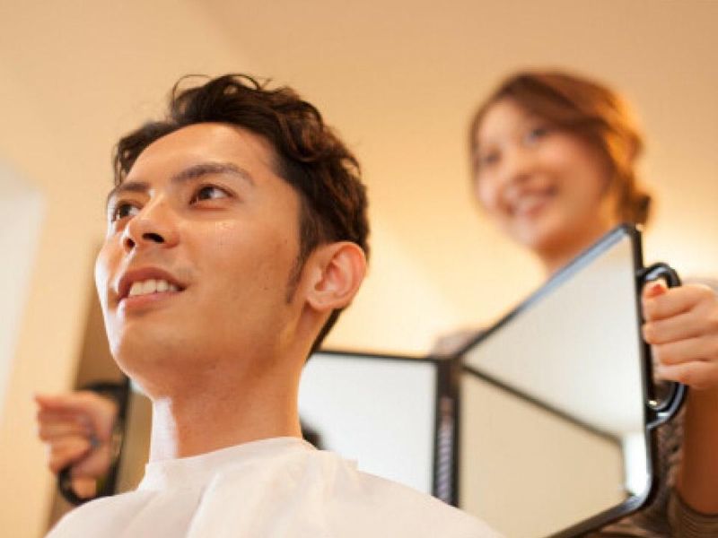 ファミリーカット　ライフ奥戸店のアルバイト・バイト求人情報-04