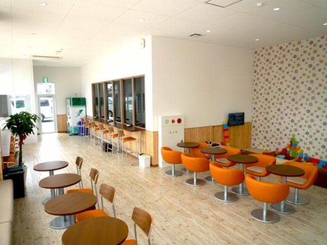 オートバックス　とよはし店のアルバイト・バイト求人情報-02