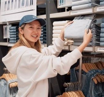 ギャップジャパン株式会社 Gap Outlet 酒々井プレミアム・アウトレット店のアルバイト・バイト求人情報-03