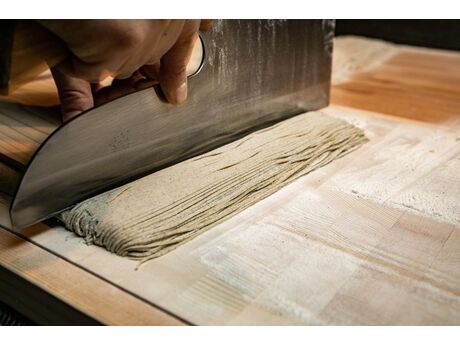 株式会社HUGEの求人・転職情報