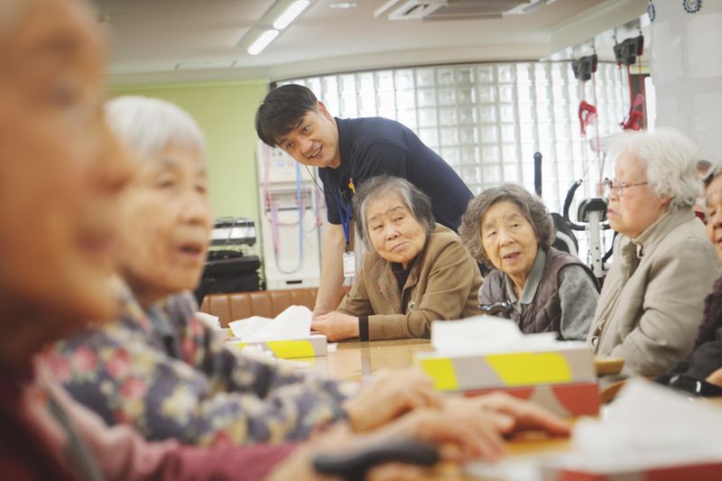 ケアプラス株式会社の求人・転職情報