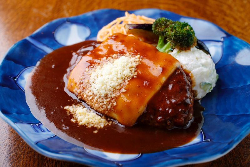 山本のハンバーグ　イオンモール宮崎店のアルバイト・バイト求人情報-02