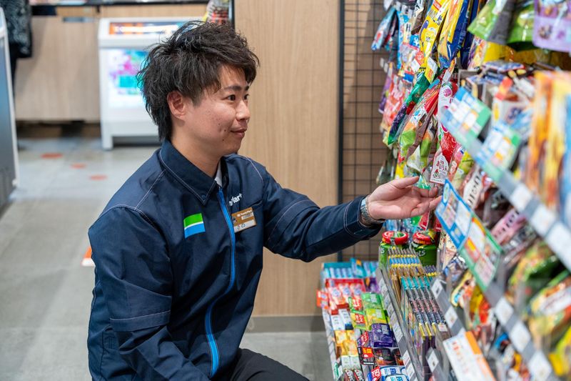 ファミリーマート　エキア竹ノ塚店のアルバイト・バイト求人情報-02
