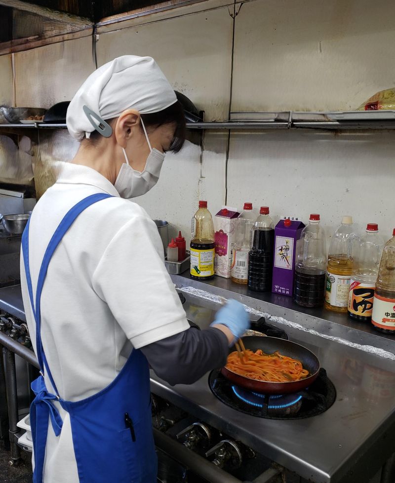 焼肉バイキングウエスタン　平岸店のアルバイト・バイト求人情報-05