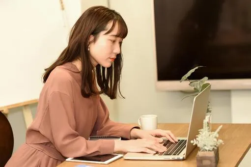 株式会社メディアネットワーク(みなとみらい)のアルバイト・バイト求人情報-03