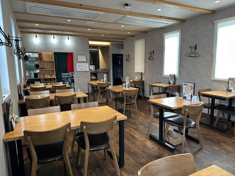 トラットリアバンビーナ 中居店(バンフーズ株式会社)のアルバイト・バイト求人情報-03