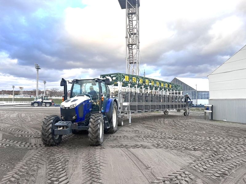 門別競馬場内のアルバイト・バイト求人情報-03