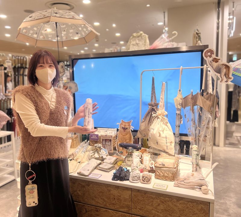 Wpc.　ルクアイーレ店のアルバイト・バイト求人情報-02