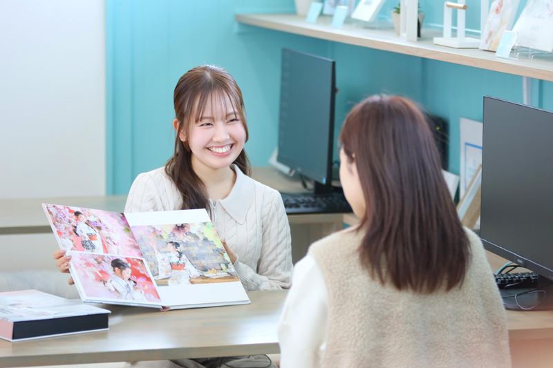フォトスタジオチェルシー　岐阜店のアルバイト・バイト求人情報-04