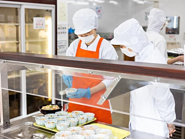 神戸リハビリテーション病院　厨房の派遣求人情報