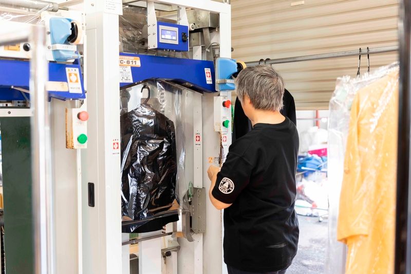 エリートクリーニングのアルバイト・バイト求人情報-02