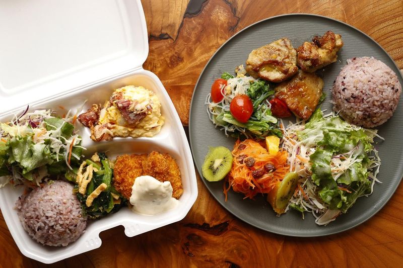 W Toranomon -the market- (ダブリュー虎ノ門 ザ・マーケット)のアルバイト・バイト求人情報-02