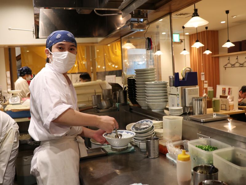 由丸　九段下店のアルバイト・バイト求人情報-02