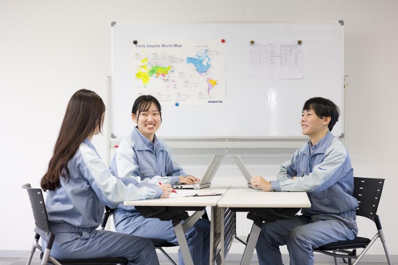 【理系対象/WEB開催】物流業界の理系の働き方を知る!座談会