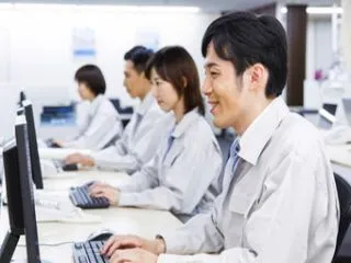 株式会社マインズ
