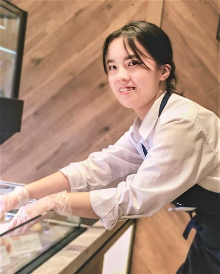 エクセルシオールカフェ 千駄ヶ谷駅前店のアルバイト・バイト求人情報-06