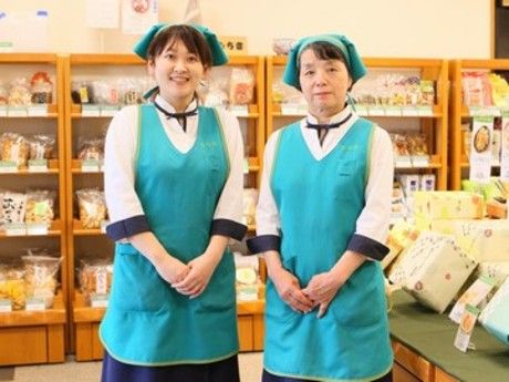 もち吉　中津店(大分県)のアルバイト・バイト求人情報-03