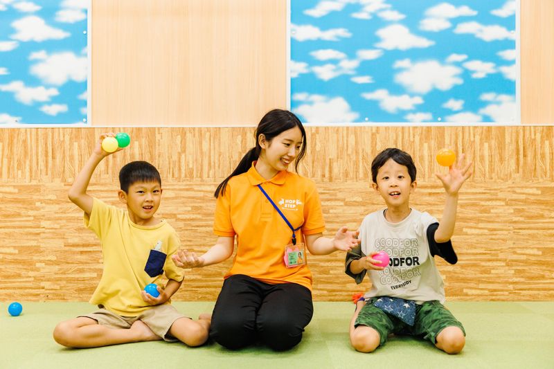 運動養育中心のホップステップ放課後等デイサービス元住吉校のアルバイト・バイト求人情報-04