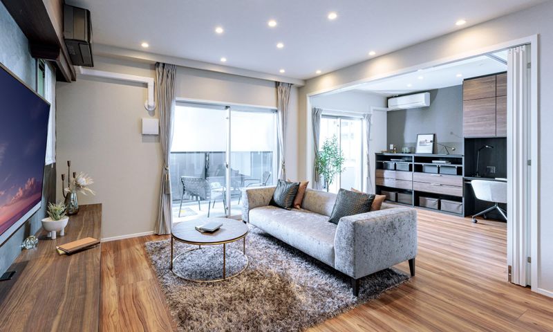 株式会社エストラスト