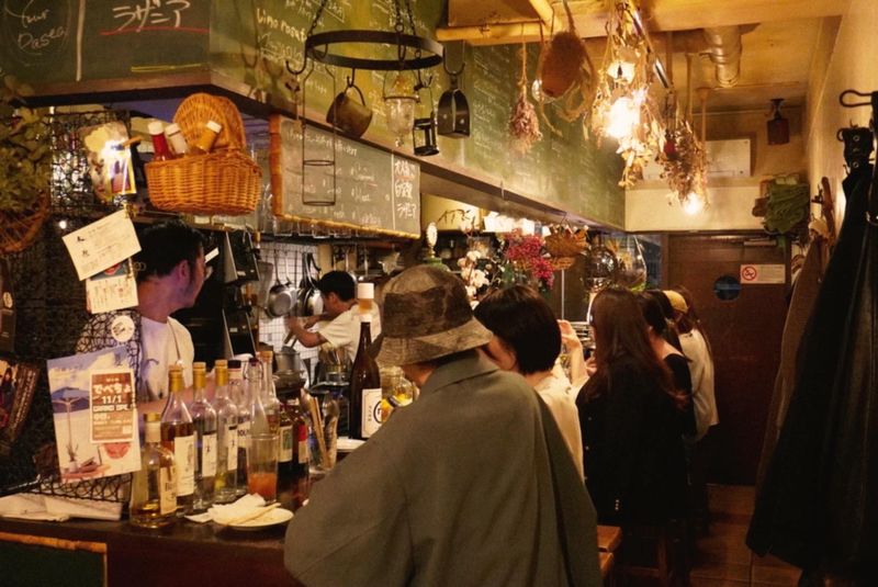 Bar tacciomoのアルバイト・バイト求人情報-02