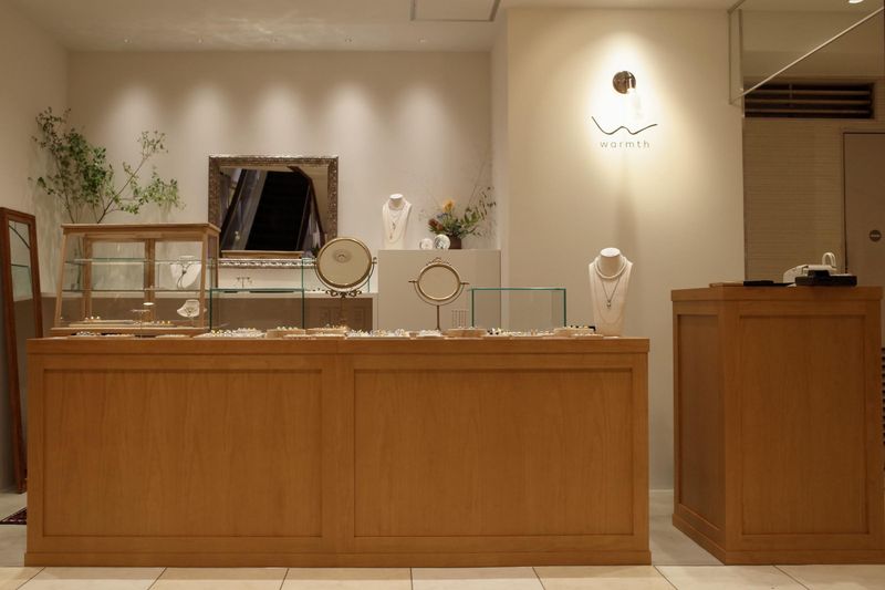 warmthルミネ新宿店のアルバイト・バイト求人情報-03