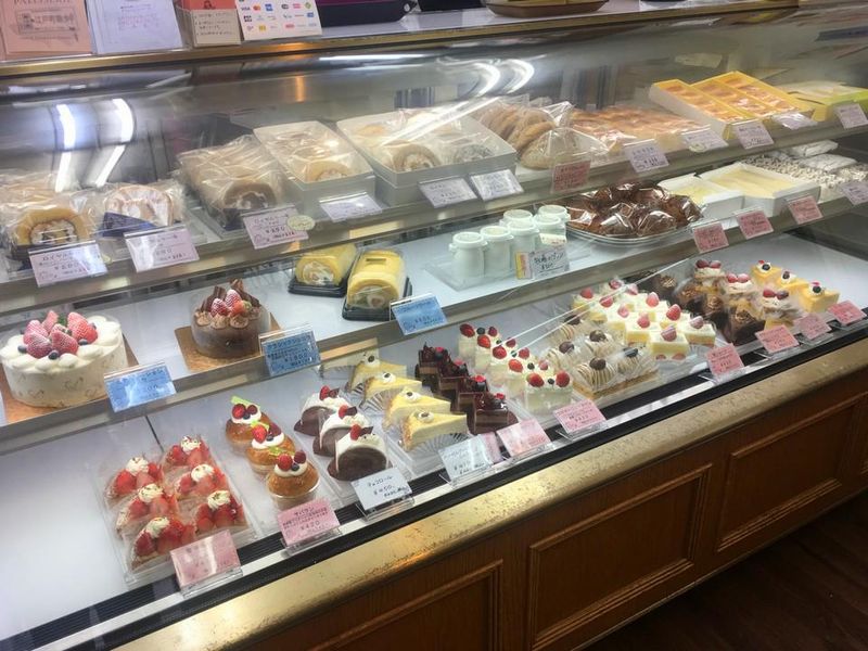 菓子工房こいづみ　北口店【小泉商事株式会社】のアルバイト・バイト求人情報-02