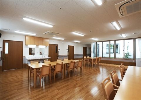 介護付き有料老人ホーム なごみの家鶴里のアルバイト・バイト求人情報-06