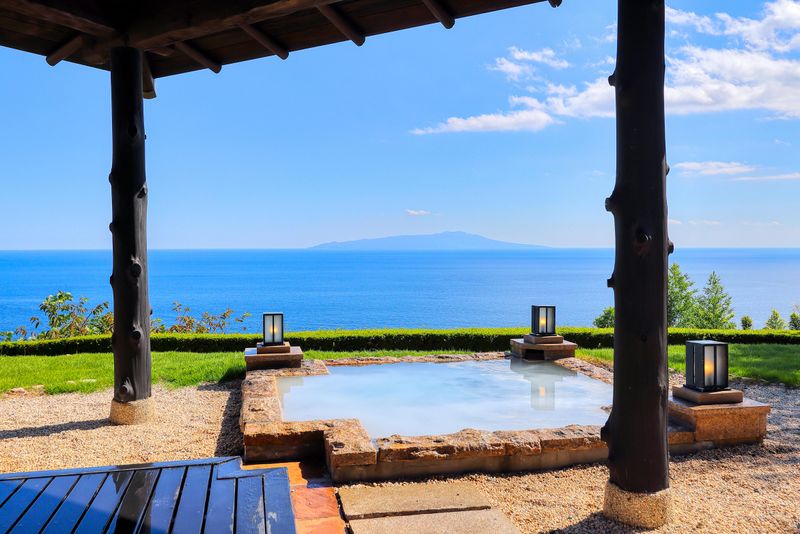 株式会社ユミィリゾート