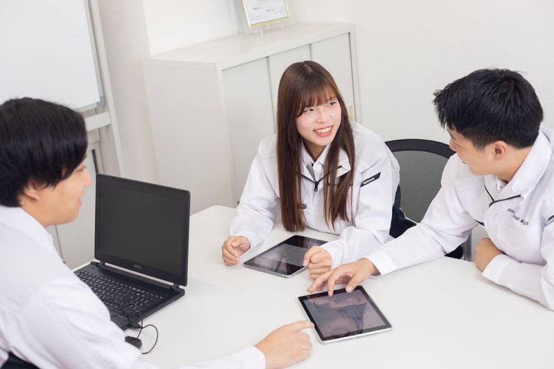 株式会社リニューアルウィングスのアルバイト・バイト求人情報-02