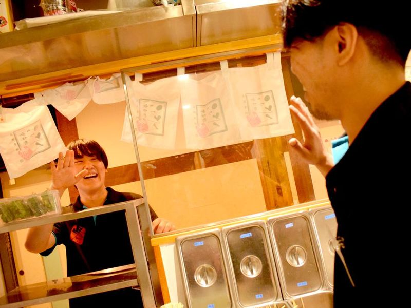 新世界串カツいっとく大阪駅前第1ビル店のアルバイト・バイト求人情報-04