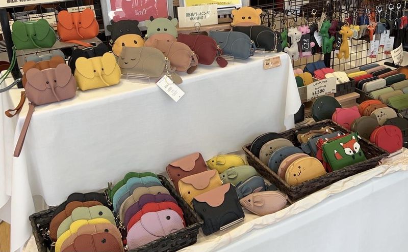 エスエルジャパン株式会社(SLJ outlet　浅草ROX店)のアルバイト・バイト求人情報-02
