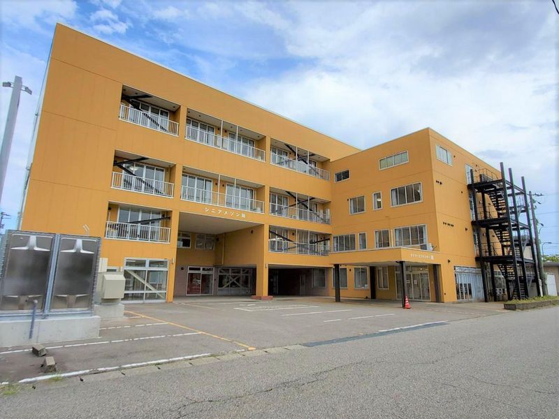 サービス付き高齢者向け住宅 シニアメゾン紬 石瀬のアルバイト・バイト求人情報-01