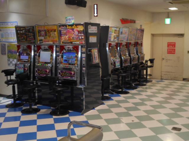 株式会社ラクゾーゲームワークス　RAKUZO　鴨川店のアルバイト・バイト求人情報-04