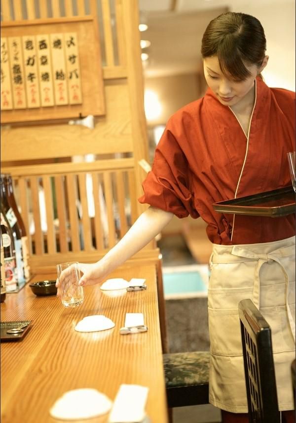 炭火和食　富士屋　沼津駅前店のアルバイト・バイト求人情報