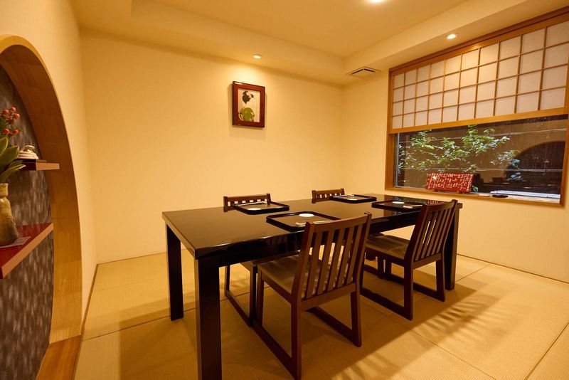 有限会社祇園おかだのアルバイト・バイト求人情報-02