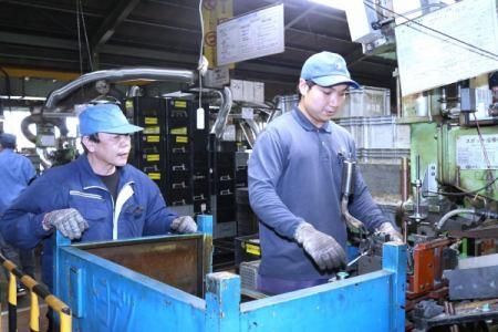 豊田プレス工業株式会社のアルバイト・バイト求人情報-02