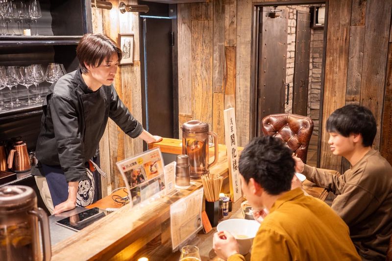 生しじみラーメン『オルニ』恵比寿店のアルバイト・バイト求人情報-02