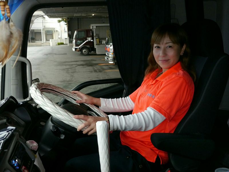 産愛運送株式会社の求人・転職情報