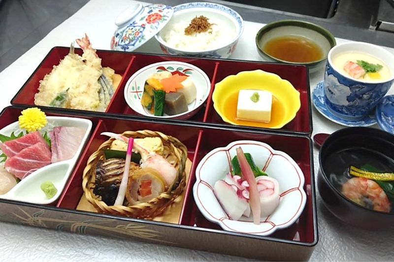 そば・日本料理　福寿庵(ふくじゅあん)のアルバイト・バイト求人情報-04