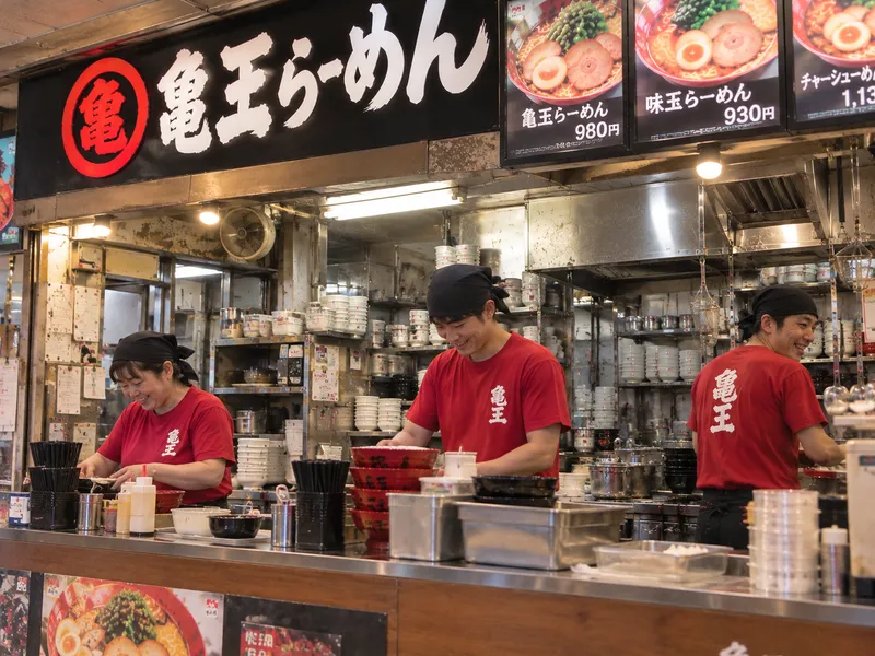 らーめん亀王食堂　イオン大日店のアルバイト・バイト求人情報