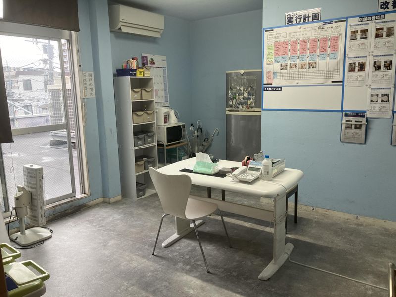 アカデミー亀有店のアルバイト・バイト求人情報-05