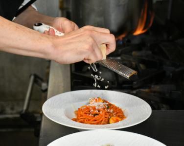 Trattoria Pizzeria Bar FAVETTAのアルバイト・バイト求人情報-05