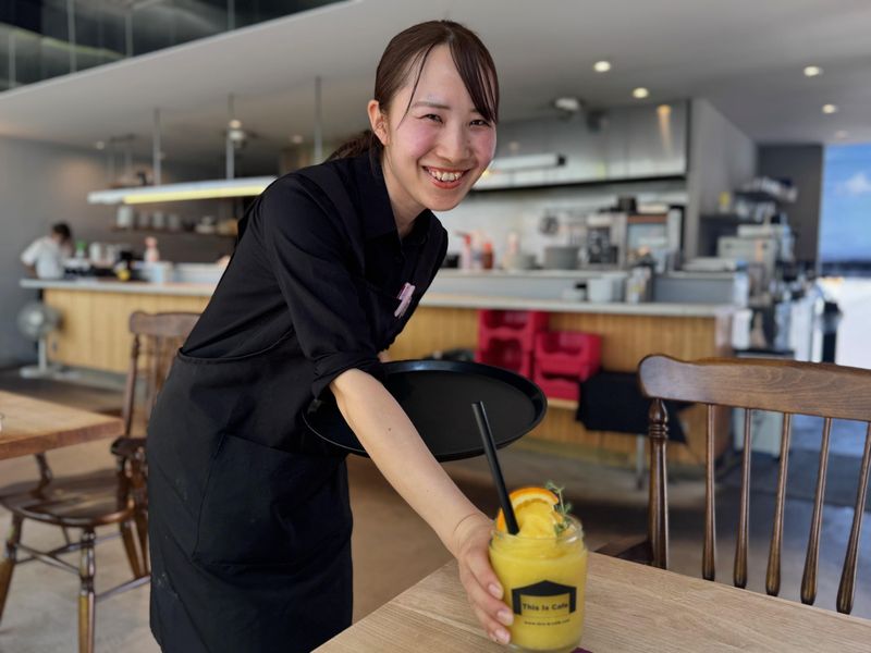 This Is Cafe 袋井店のアルバイト・バイト求人情報-02
