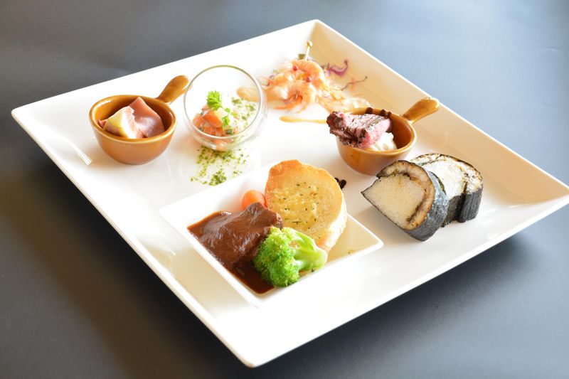 レストランアラスカ　読売メンバー店のアルバイト・バイト求人情報-03