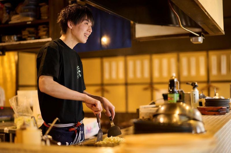 もんじゃお好み焼き　どんどこどんのアルバイト・バイト求人情報-03