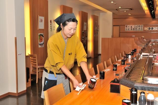海鮮板前にぎり　さんきゅう石切店の求人