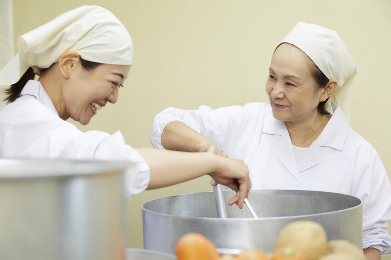 イートランド株式会社(今里小学校の給食室)のアルバイト・バイト求人情報-05