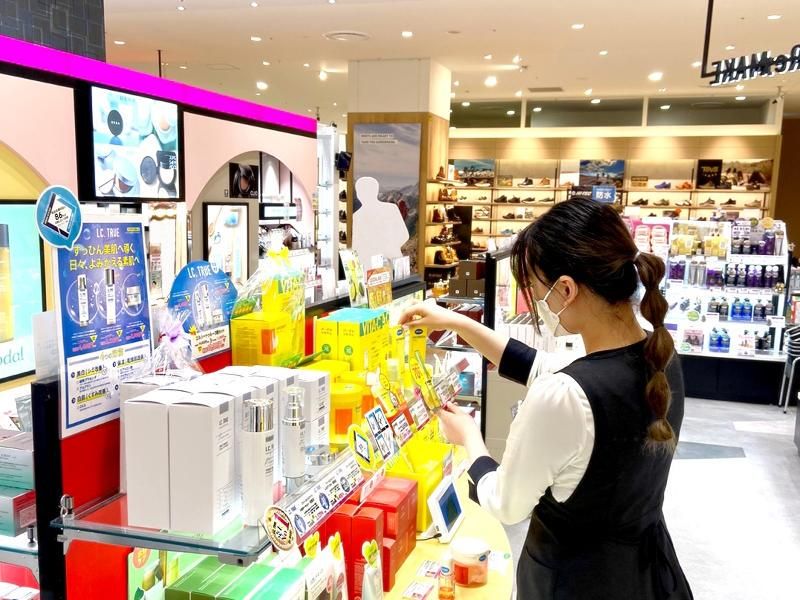 Re:MAKE　ルクア大阪店のアルバイト・バイト求人情報-02