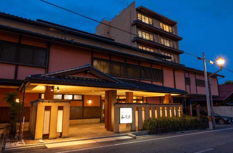 和泉荘のアルバイト・バイト求人情報-05