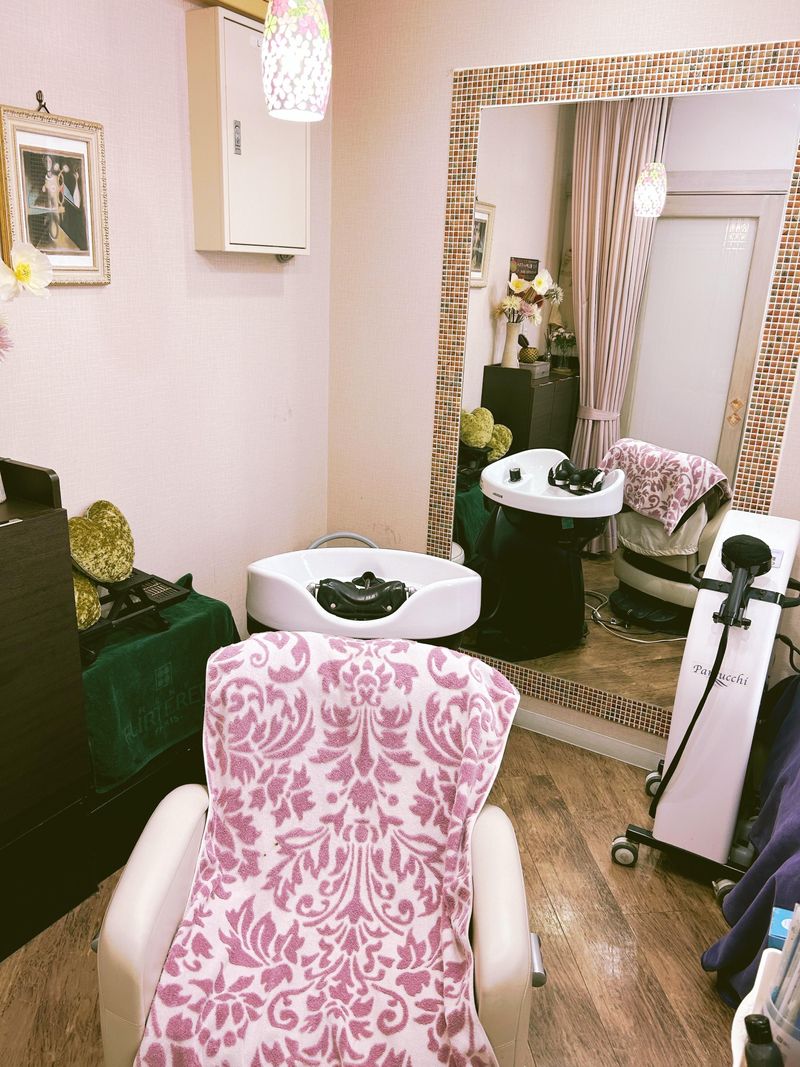 美容室SAVOY(サヴォイ)のアルバイト・バイト求人情報-05